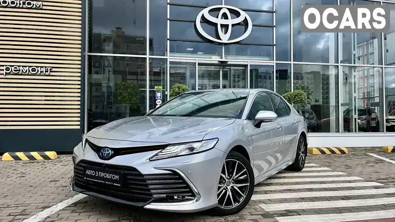 Седан Toyota Camry 2023 2.49 л. Варіатор обл. Чернігівська, Чернігів - Фото 1/21