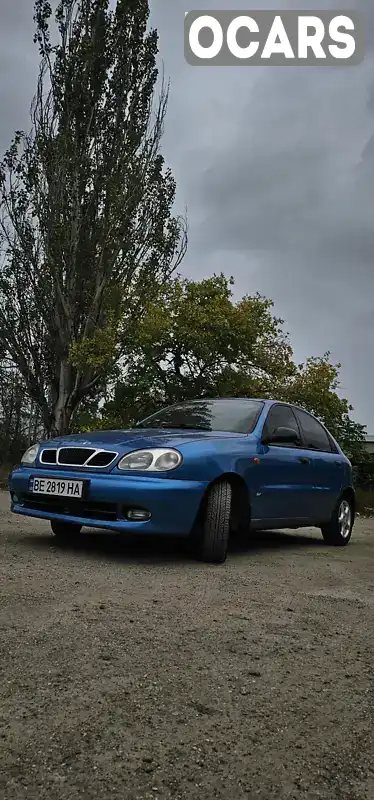 Хетчбек Daewoo Lanos 2001 1.6 л. Ручна / Механіка обл. Миколаївська, Миколаїв - Фото 1/18