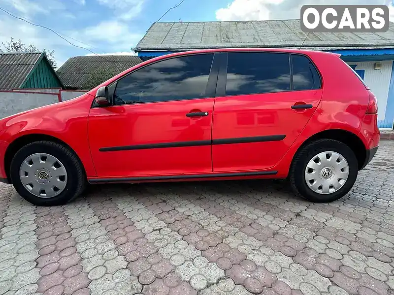 Хетчбек Volkswagen Golf 2007 1.6 л. Автомат обл. Черкаська, Кам'янка - Фото 1/16