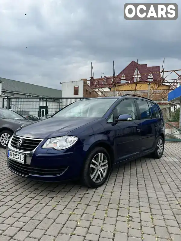 Минивэн Volkswagen Touran 2008 1.39 л. Ручная / Механика обл. Николаевская, Вознесенск - Фото 1/7