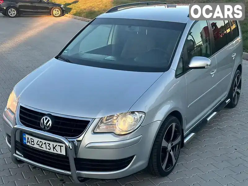 Мінівен Volkswagen Touran 2008 1.6 л. Ручна / Механіка обл. Вінницька, Вінниця - Фото 1/21