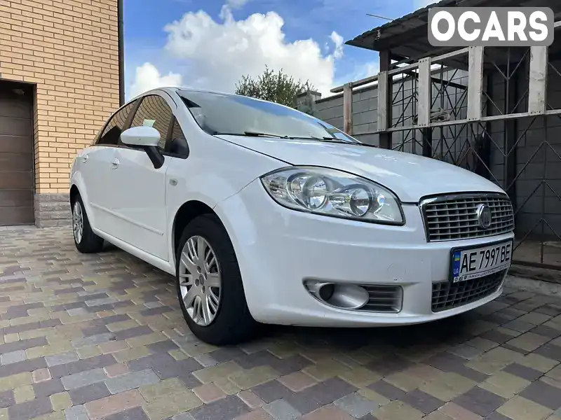 Седан Fiat Linea 2012 1.3 л. Ручна / Механіка обл. Дніпропетровська, Дніпро (Дніпропетровськ) - Фото 1/21