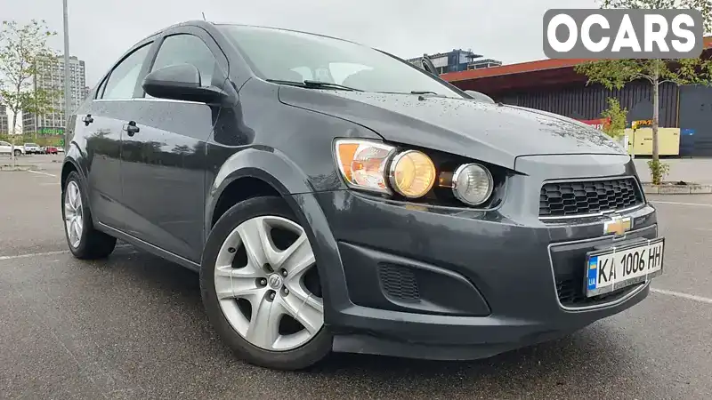 1G1JC5SB9G4112119 Chevrolet Aveo 2015 Седан 1.36 л. Фото 2