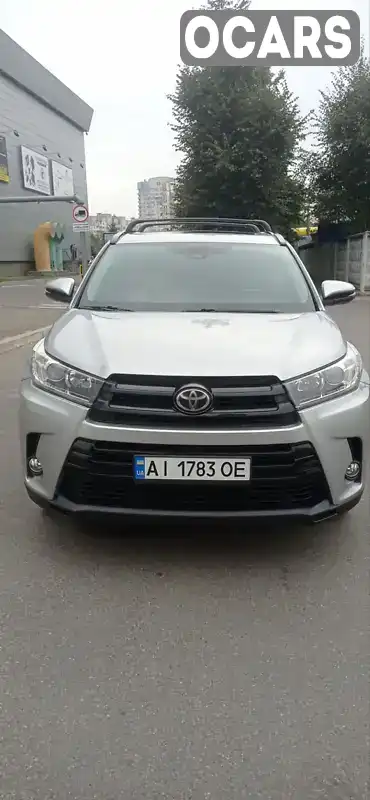 Позашляховик / Кросовер Toyota Highlander 2017 3.46 л. Автомат обл. Київська, Київ - Фото 1/21