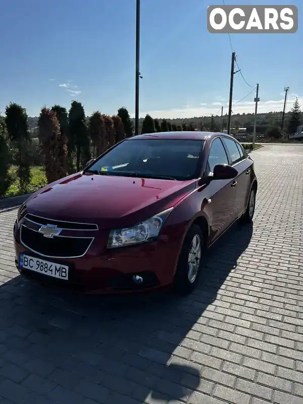 Хетчбек Chevrolet Cruze 2011 1.6 л. Ручна / Механіка обл. Львівська, Золочів - Фото 1/17