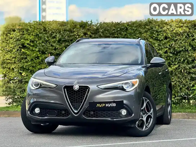 Позашляховик / Кросовер Alfa Romeo Stelvio 2017 2 л. Автомат обл. Черкаська, Черкаси - Фото 1/21