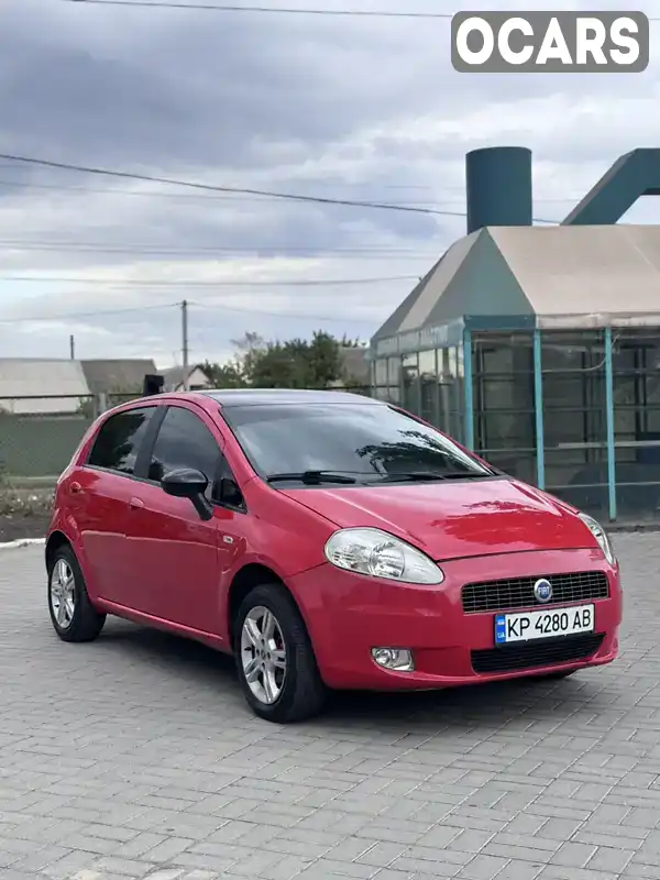 Хетчбек Fiat Grande Punto 2006 1.37 л. Ручна / Механіка обл. Запорізька, Запоріжжя - Фото 1/16