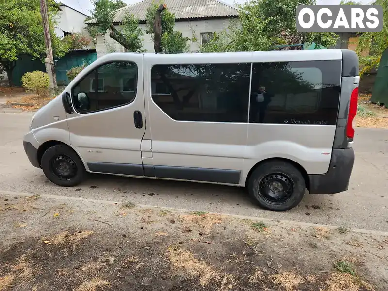 Мінівен Renault Trafic 2010 2 л. Ручна / Механіка обл. Харківська, Харків - Фото 1/21