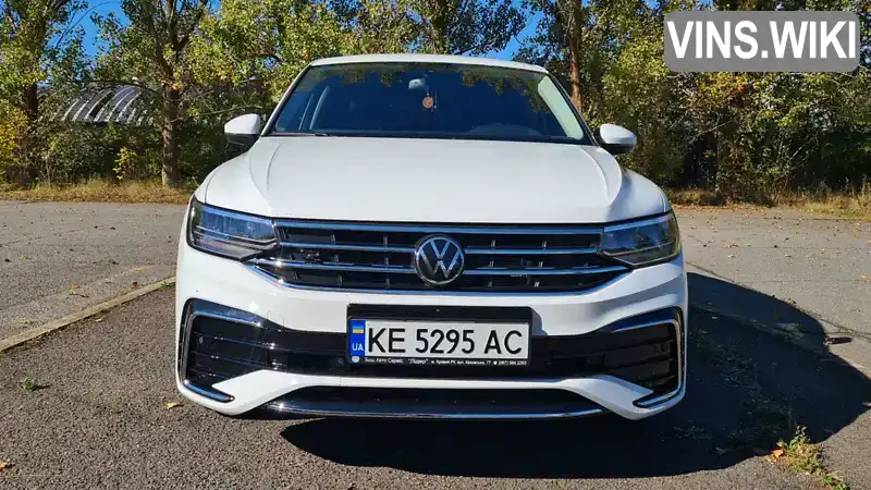 Позашляховик / Кросовер Volkswagen Tiguan 2022 1.98 л. Робот обл. Дніпропетровська, Кривий Ріг - Фото 1/21