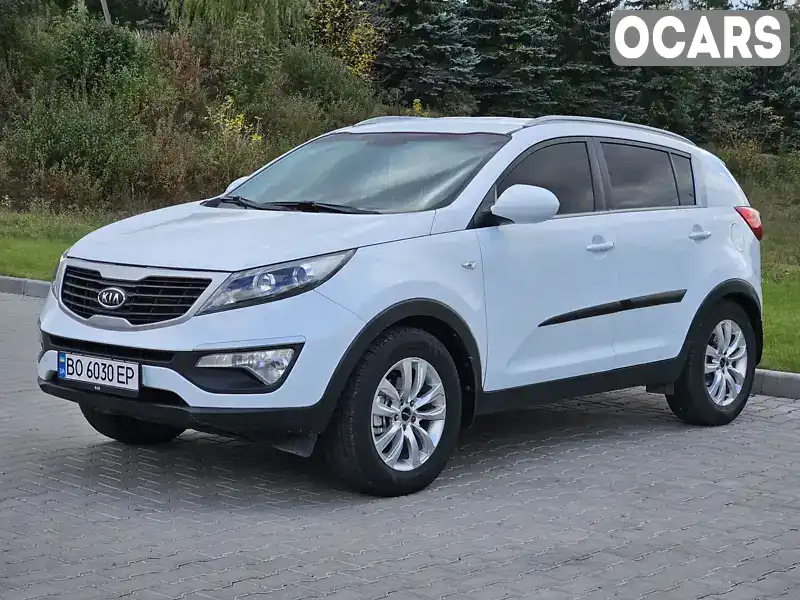 Позашляховик / Кросовер Kia Sportage 2012 2 л. Ручна / Механіка обл. Тернопільська, Тернопіль - Фото 1/21