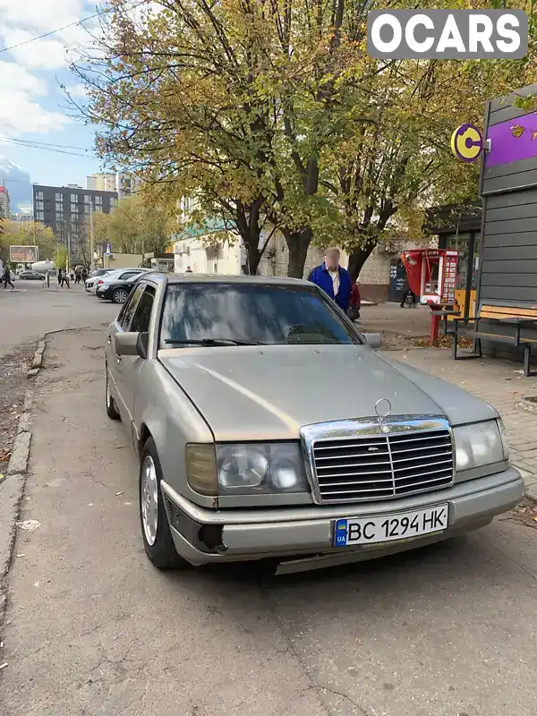 Седан Mercedes-Benz E-Class 1989 2.6 л. Автомат обл. Львівська, Львів - Фото 1/12