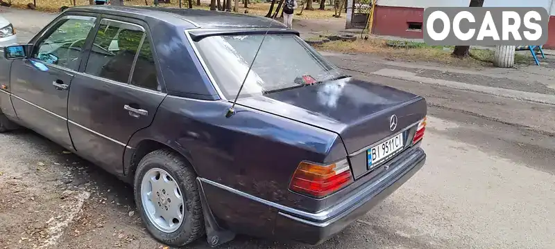 WDB1241251B998604 Mercedes-Benz E-Class 1993 Седан 2.5 л. Фото 8