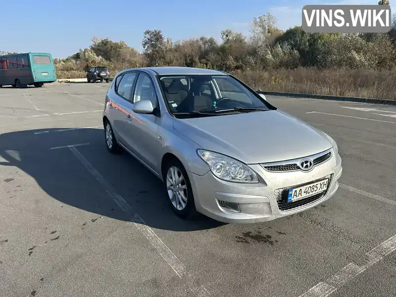 Хэтчбек Hyundai i30 2008 1.58 л. Ручная / Механика обл. Киевская, Киев - Фото 1/21