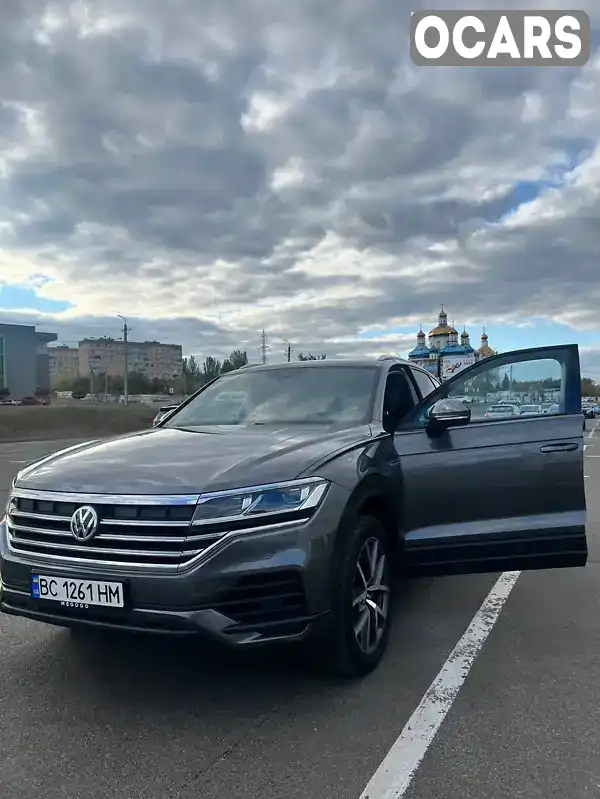 Позашляховик / Кросовер Volkswagen Touareg 2018 2.99 л. Автомат обл. Дніпропетровська, Кривий Ріг - Фото 1/21