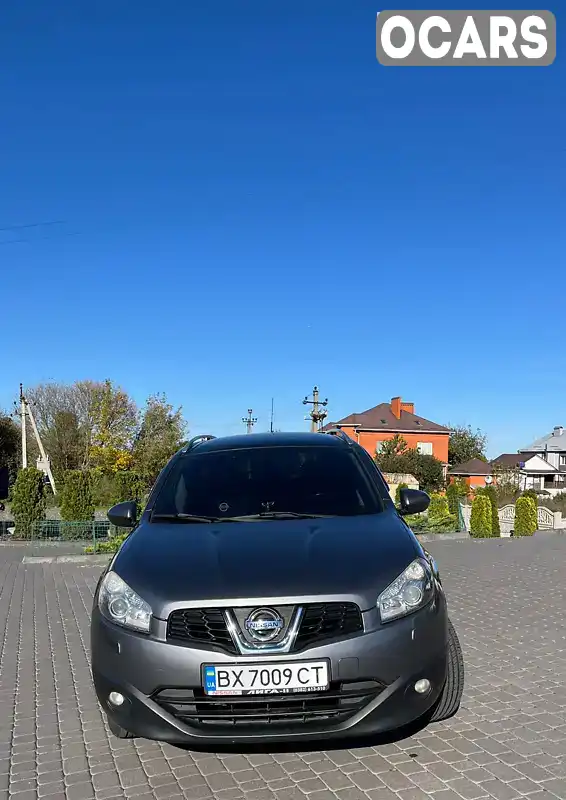 Позашляховик / Кросовер Nissan Qashqai+2 2012 1.6 л. Ручна / Механіка обл. Хмельницька, Хмельницький - Фото 1/14