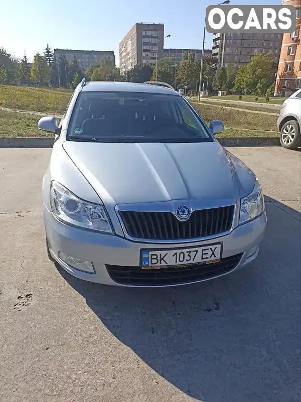 Універсал Skoda Octavia 2010 1.2 л. Автомат обл. Рівненська, Вараш (Кузнецовськ) - Фото 1/20