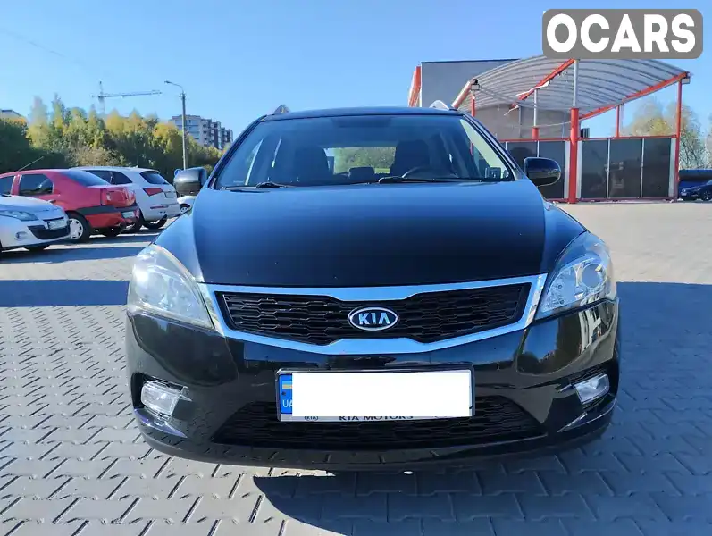 U5YHB812BBL197015 Kia Ceed 2011 Універсал 1.59 л. Фото 2