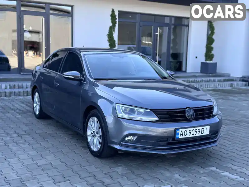 Седан Volkswagen Jetta 2016 1.6 л. Автомат обл. Закарпатська, Іршава - Фото 1/21