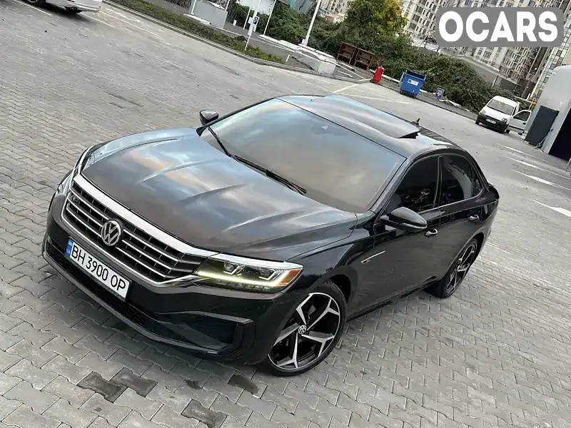 Седан Volkswagen Passat 2020 2 л. обл. Одеська, Одеса - Фото 1/21