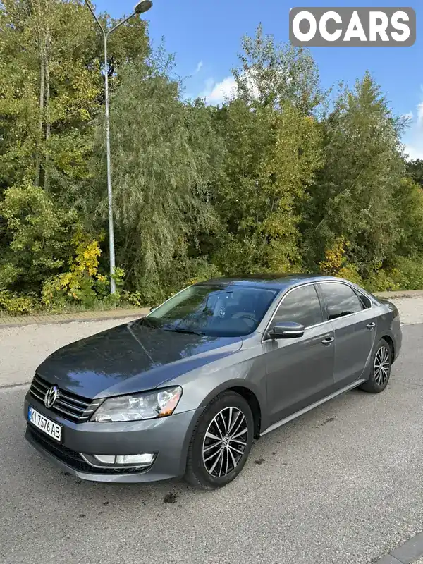 Седан Volkswagen Passat 2015 1.8 л. Автомат обл. Дніпропетровська, Дніпро (Дніпропетровськ) - Фото 1/12