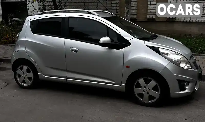 Хетчбек Chevrolet Spark 2011 1.2 л. Ручна / Механіка обл. Львівська, Львів - Фото 1/8