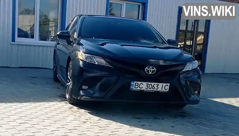 Седан Toyota Camry 2020 2.49 л. Автомат обл. Вінницька, Козятин - Фото 1/17