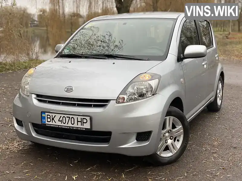 Хетчбек Daihatsu Sirion 2010 1.3 л. Автомат обл. Рівненська, Рівне - Фото 1/21