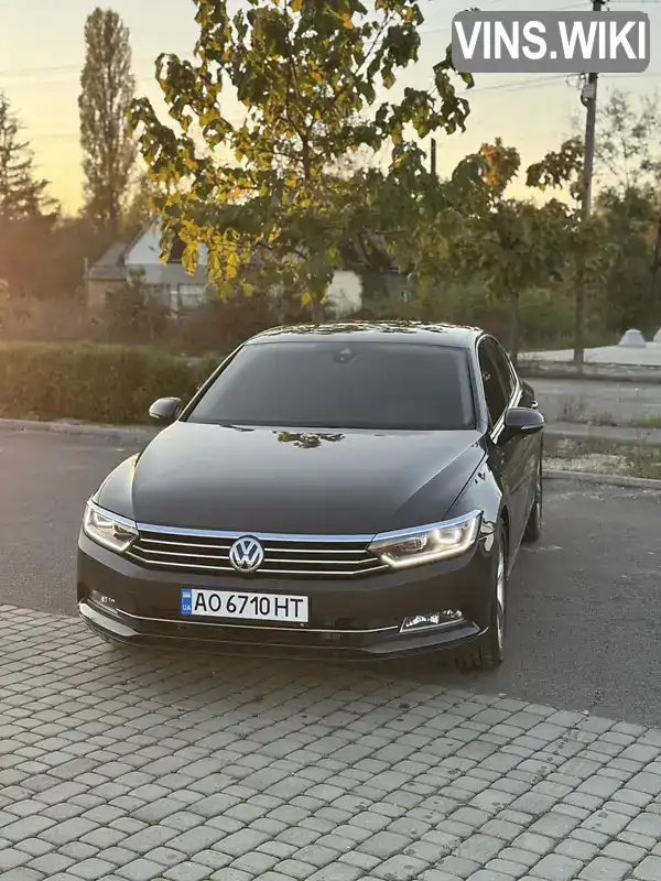 Седан Volkswagen Passat 2015 2 л. Автомат обл. Закарпатська, Іршава - Фото 1/21