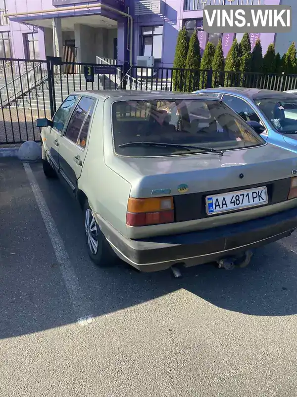 Лифтбек Fiat Croma 1987 2 л. обл. Киевская, Киев - Фото 1/12