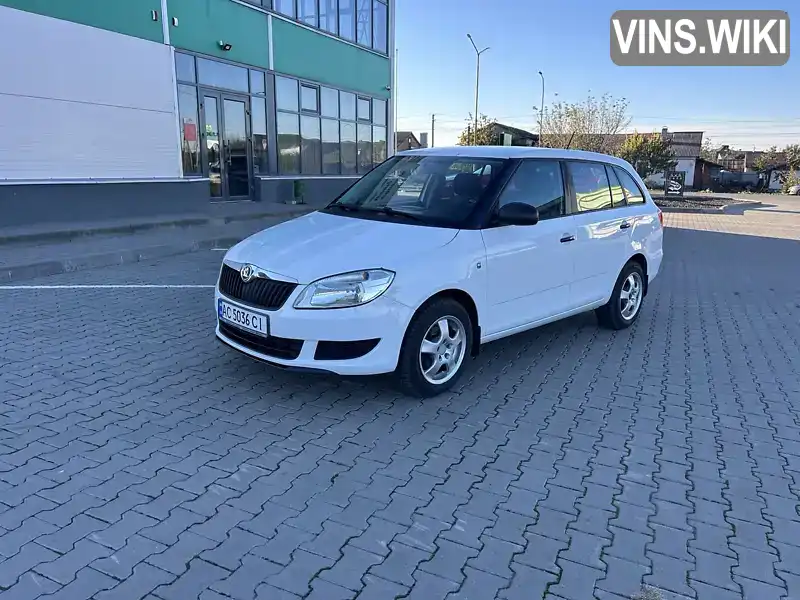 Універсал Skoda Fabia 2013 1.6 л. Ручна / Механіка обл. Волинська, Нововолинськ - Фото 1/15