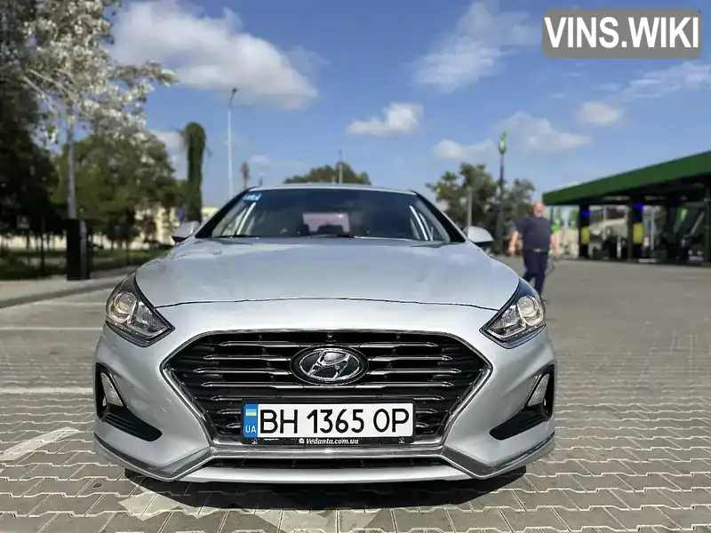 Седан Hyundai Sonata 2018 2 л. Автомат обл. Вінницька, Вінниця - Фото 1/21