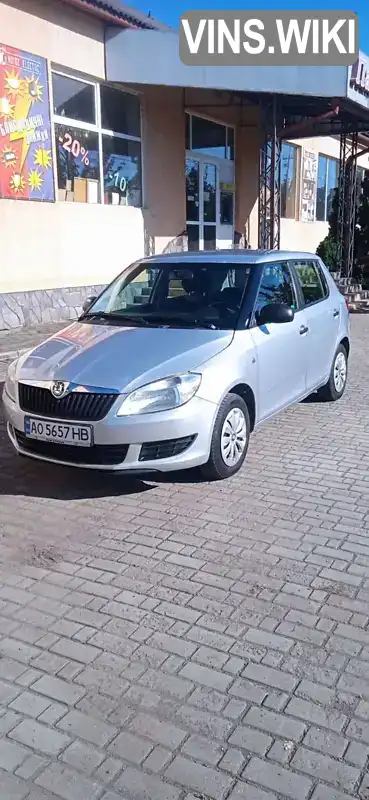 Хэтчбек Skoda Fabia 2012 1.4 л. Ручная / Механика обл. Закарпатская, Ужгород - Фото 1/21