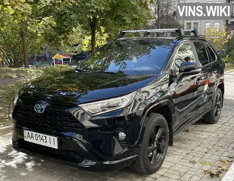 Позашляховик / Кросовер Toyota RAV4 2021 2.49 л. Варіатор обл. Київська, Київ - Фото 1/21