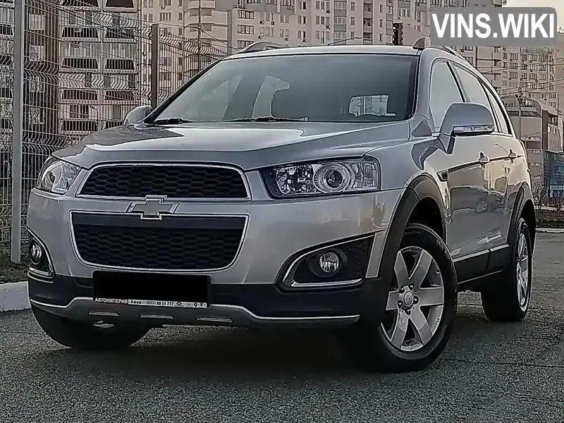 Позашляховик / Кросовер Chevrolet Captiva 2015 2.2 л. Автомат обл. Київська, Київ - Фото 1/17