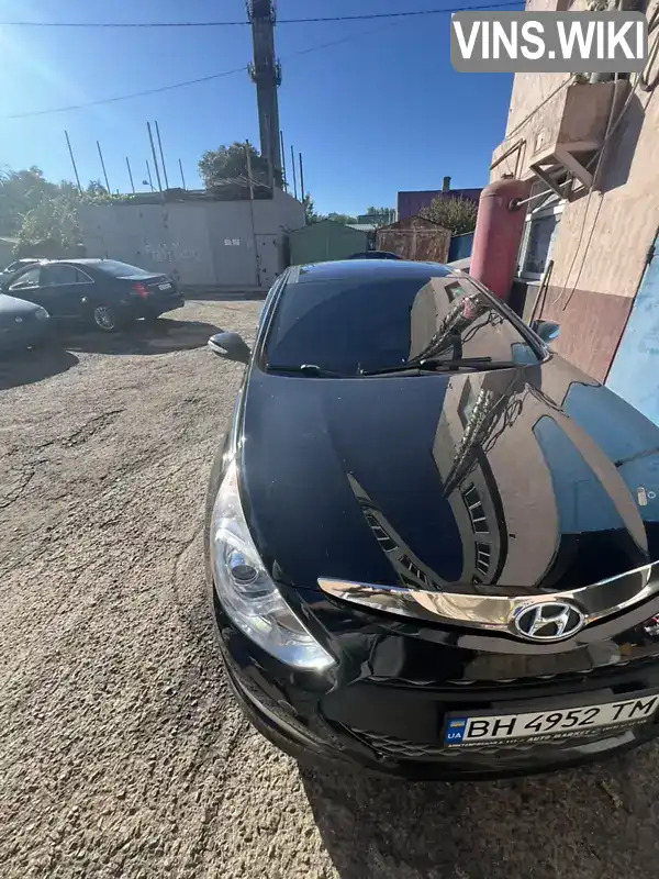 KMHEC4A49BA014123 Hyundai Sonata 2011 Седан 2.36 л. Фото 2