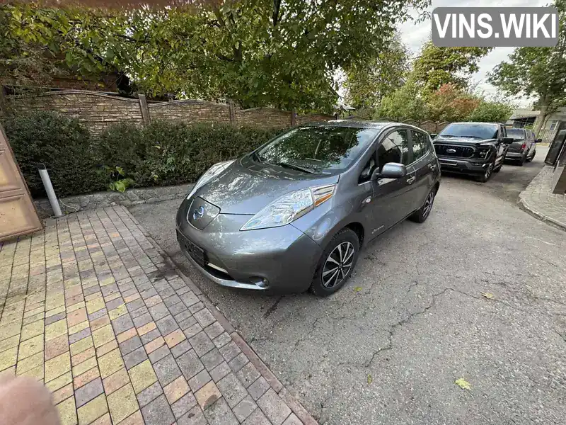 Хетчбек Nissan Leaf 2015 null_content л. обл. Харківська, Харків - Фото 1/21