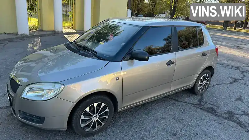 Хетчбек Skoda Fabia 2009 1.2 л. Ручна / Механіка обл. Дніпропетровська, Нікополь - Фото 1/11