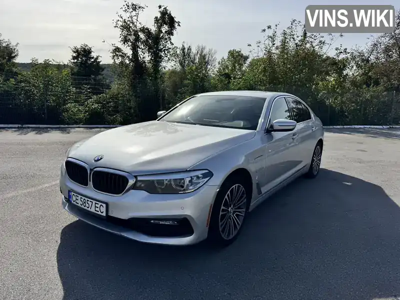 WBAJA9C54JB250678 BMW 5 Series 2018 Седан 2 л. Фото 3