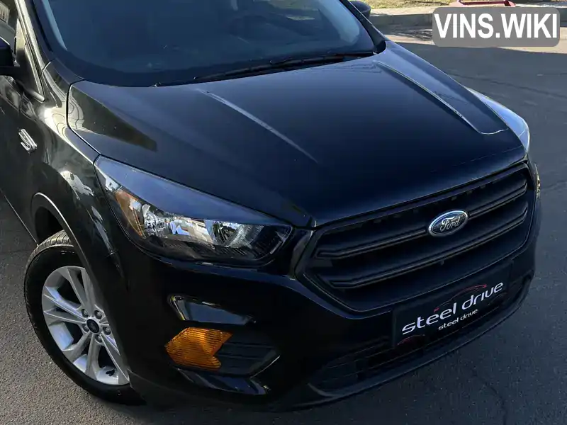 Позашляховик / Кросовер Ford Escape 2019 2.49 л. Автомат обл. Миколаївська, Миколаїв - Фото 1/17