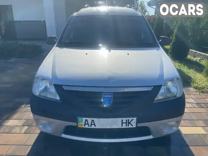 Седан Dacia Logan 2008 1.6 л. Ручна / Механіка обл. Київська, Київ - Фото 1/8