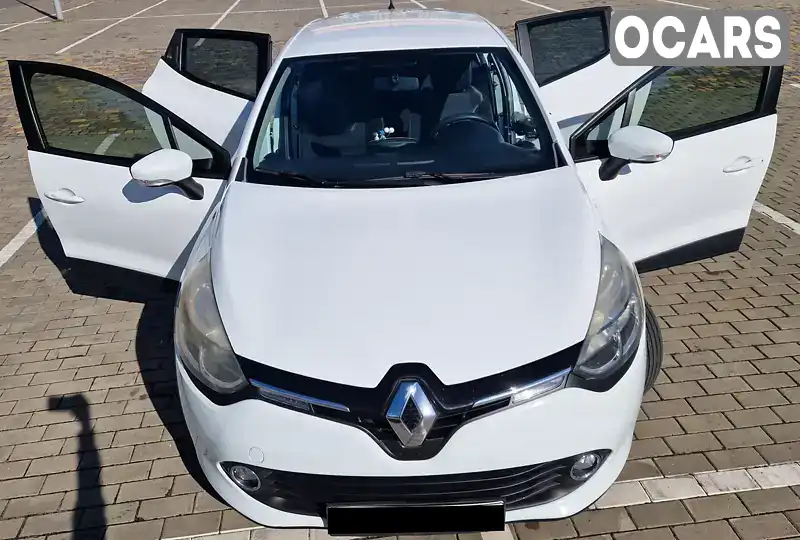 Хетчбек Renault Clio 2015 1.5 л. Ручна / Механіка обл. Київська, Київ - Фото 1/21