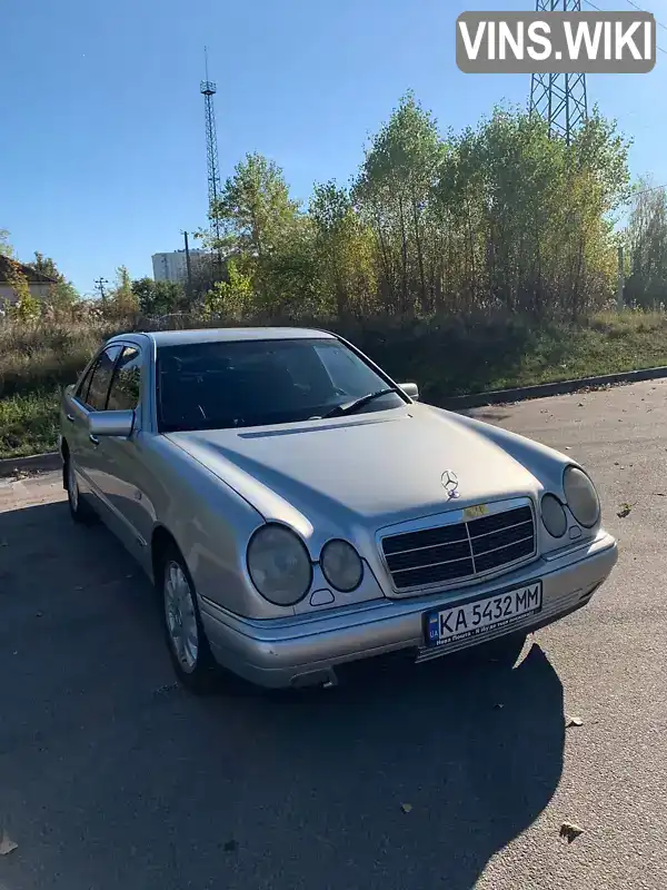 Седан Mercedes-Benz E-Class 1998 3.2 л. Автомат обл. Київська, Київ - Фото 1/12