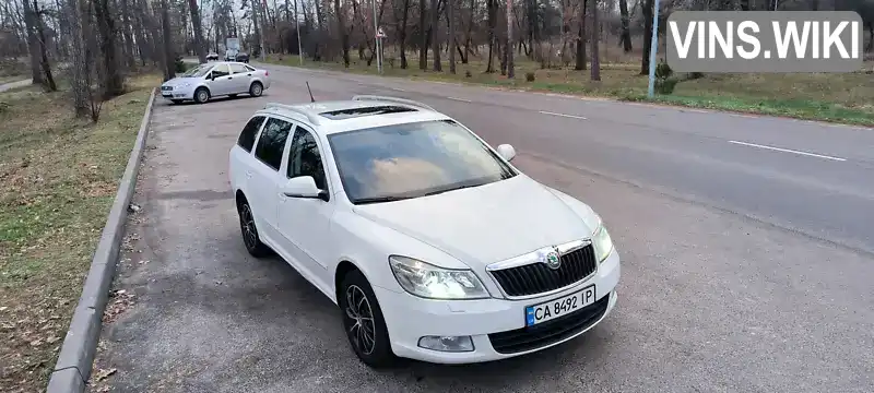 Універсал Skoda Octavia 2012 1.6 л. Ручна / Механіка обл. Черкаська, Черкаси - Фото 1/21