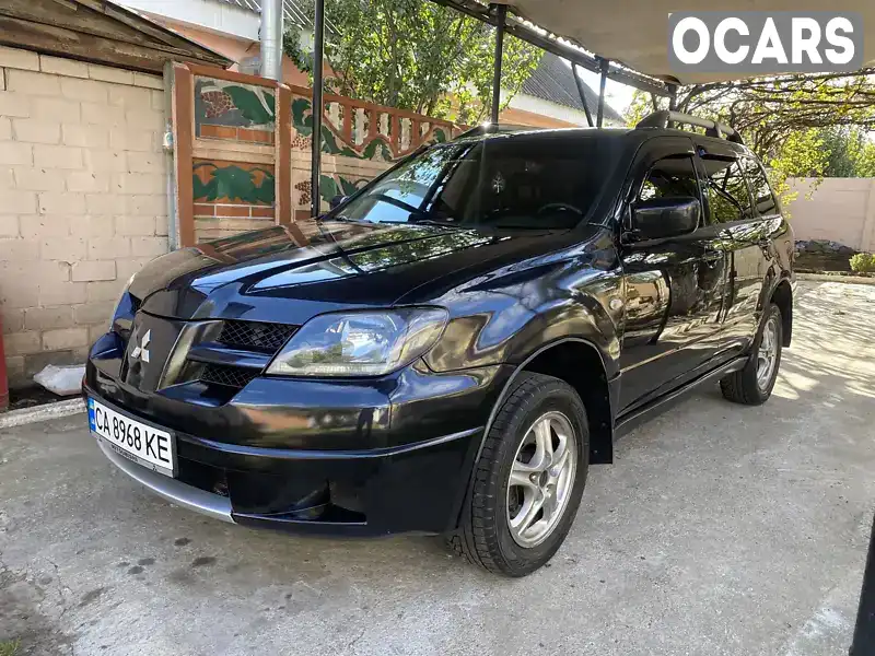 Позашляховик / Кросовер Mitsubishi Outlander 2003 2 л. Ручна / Механіка обл. Черкаська, Черкаси - Фото 1/10