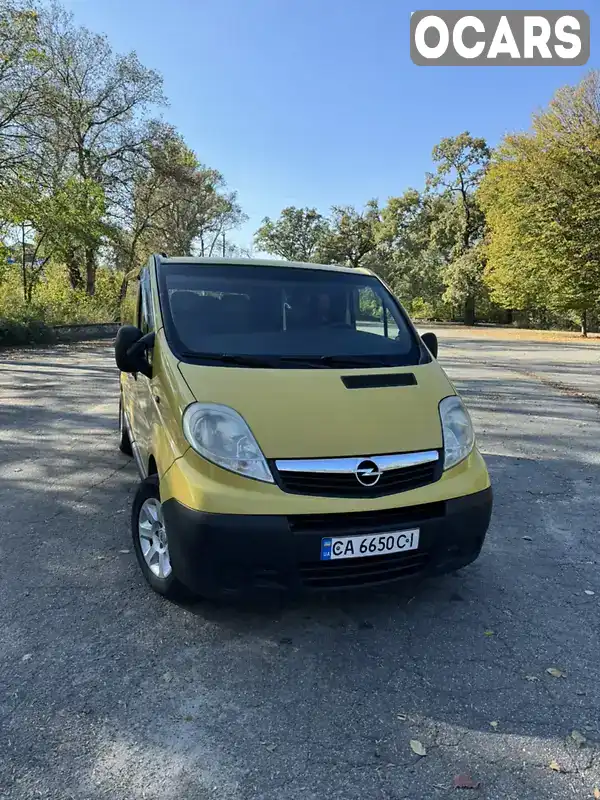 Мінівен Opel Vivaro 2007 2 л. Ручна / Механіка обл. Київська, location.city.khodosivka - Фото 1/10