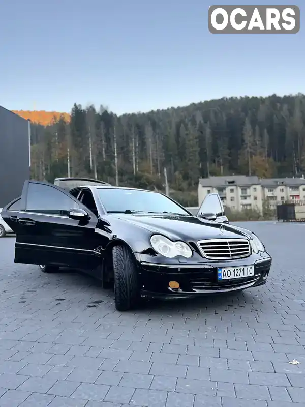 Седан Mercedes-Benz C-Class 2005 1.8 л. Автомат обл. Івано-Франківська, location.city.vyhoda - Фото 1/21