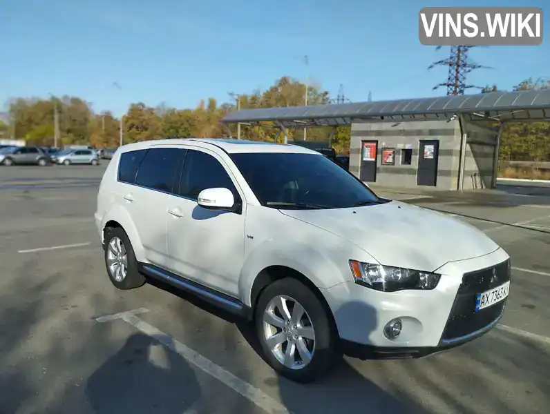 Позашляховик / Кросовер Mitsubishi Outlander 2011 3 л. Автомат обл. Харківська, Харків - Фото 1/14