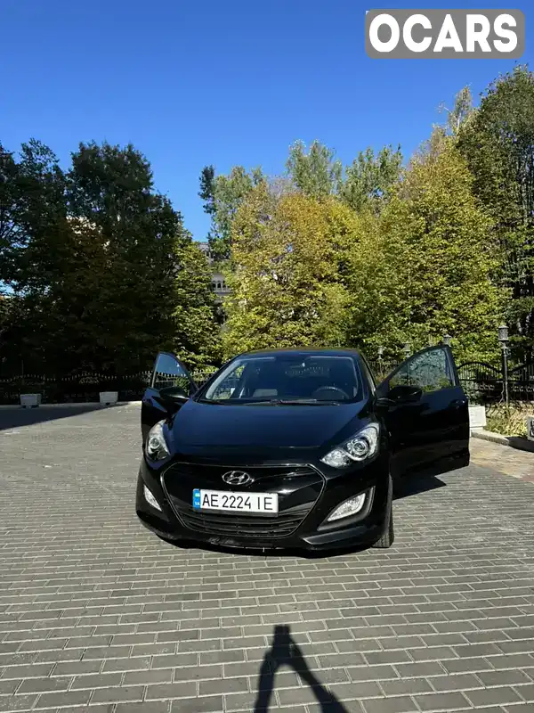 Хэтчбек Hyundai i30 2013 1.4 л. Ручная / Механика обл. Днепропетровская, Днепр (Днепропетровск) - Фото 1/9