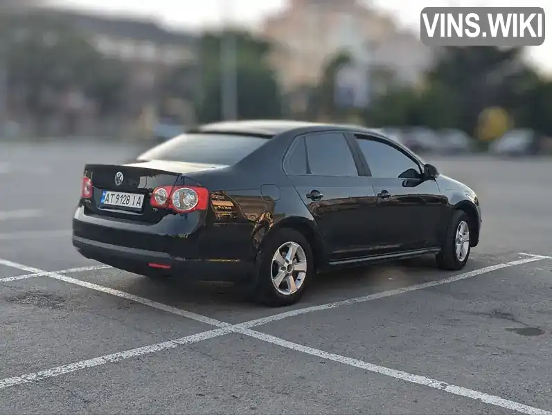 Седан Volkswagen Jetta 2008 1.9 л. Ручна / Механіка обл. Івано-Франківська, Івано-Франківськ - Фото 1/11