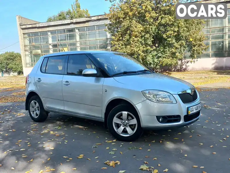 Хетчбек Skoda Fabia 2008 1.4 л. Ручна / Механіка обл. Дніпропетровська, Кам'янське (Дніпродзержинськ) - Фото 1/21